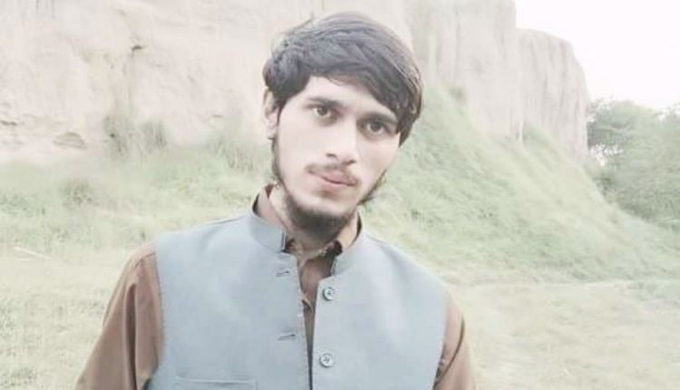 مجھ کو تو ڈراتی ہے اس دشت کی پہنائی